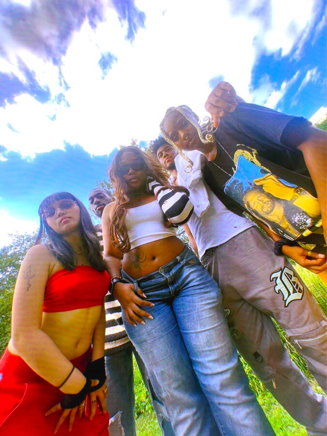 photographer: @_mallybandzzz | edited by me